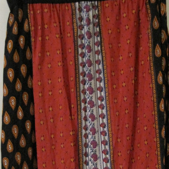 Ladies rayon print skirt-size large /long - Picture 6 of 7